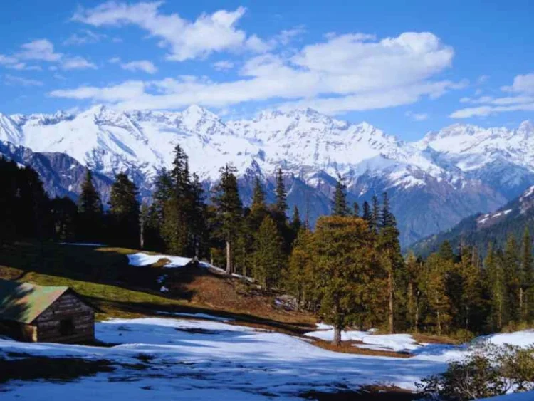 Great Himalayan National Park near Tirthan Valley with scenic mountain views